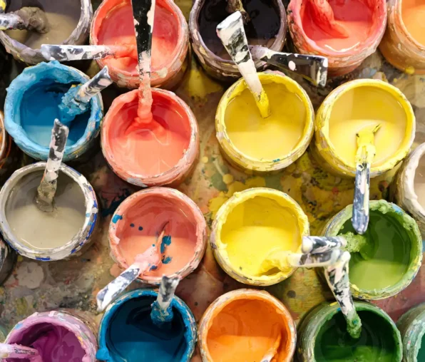 TECNIASIST---Tipos-de-Pintura-Diversos-Colores