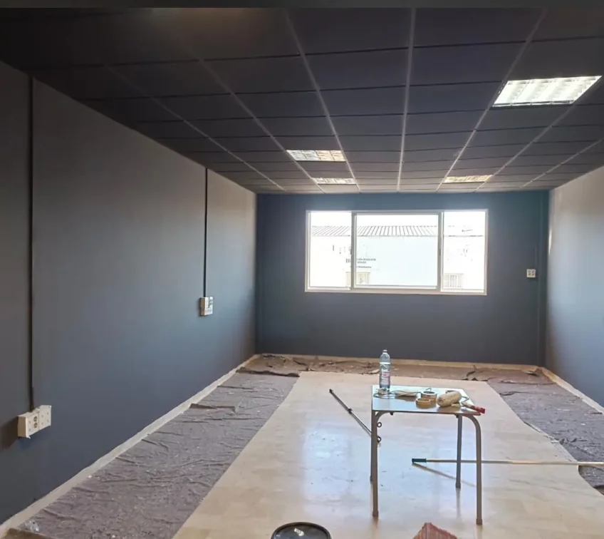 TECNIASIST - Reforma de la Sala de Eventos de Aisc Miner Group - Finalizada TECNIASIST - Reforma de la Sala de Eventos de Aisc Miner Group - Finalizada