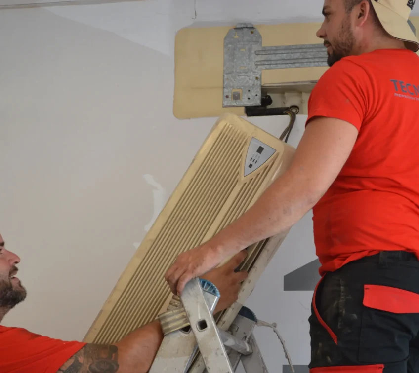 TECNIASIST - Instalación de Aire Acondicionado en Asic Miner Group - Peligros - Granada - I