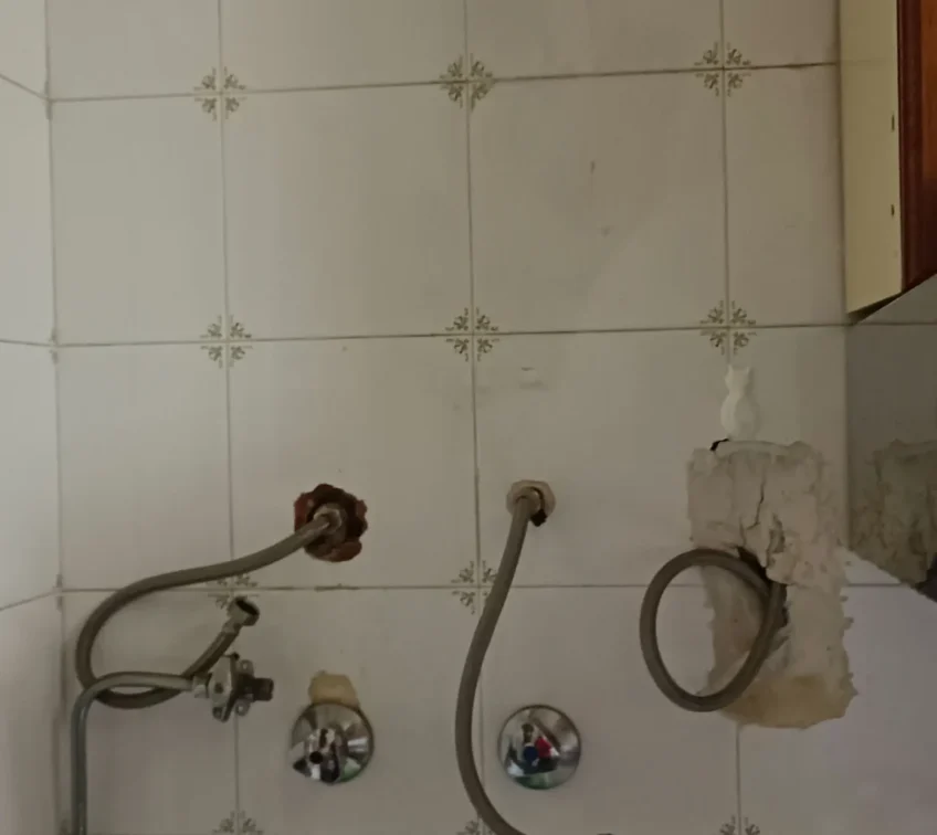 TECNIASIST---Urgencia-en-Fontanería---Armlla---Granada---III