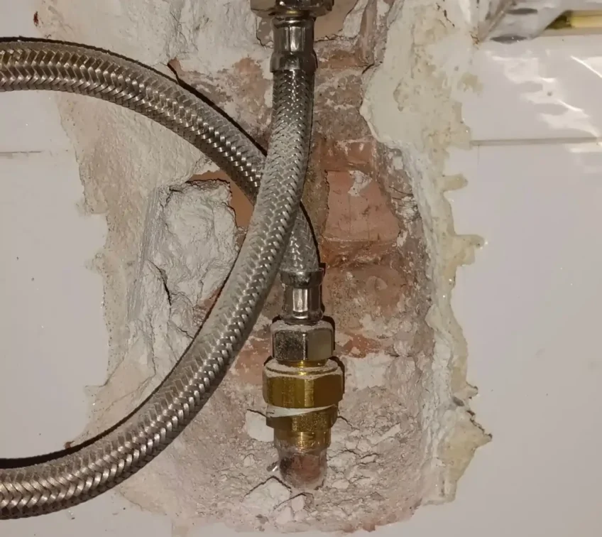 TECNIASIST---Urgencia-en-Fontanería---Armlla---Granada---V