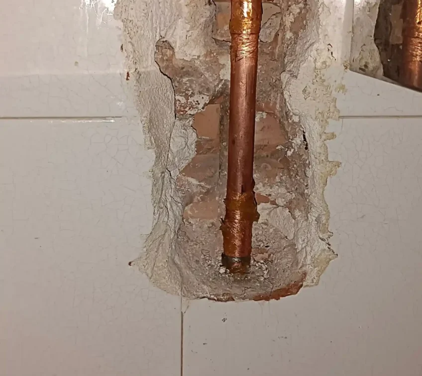 TECNIASIST---Urgencia-en-Fontanería---Armlla---Granada---VI