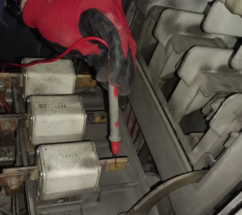 TECNIASIST---Urgencia-en-Granada---Calle-Reina-Mora---VI